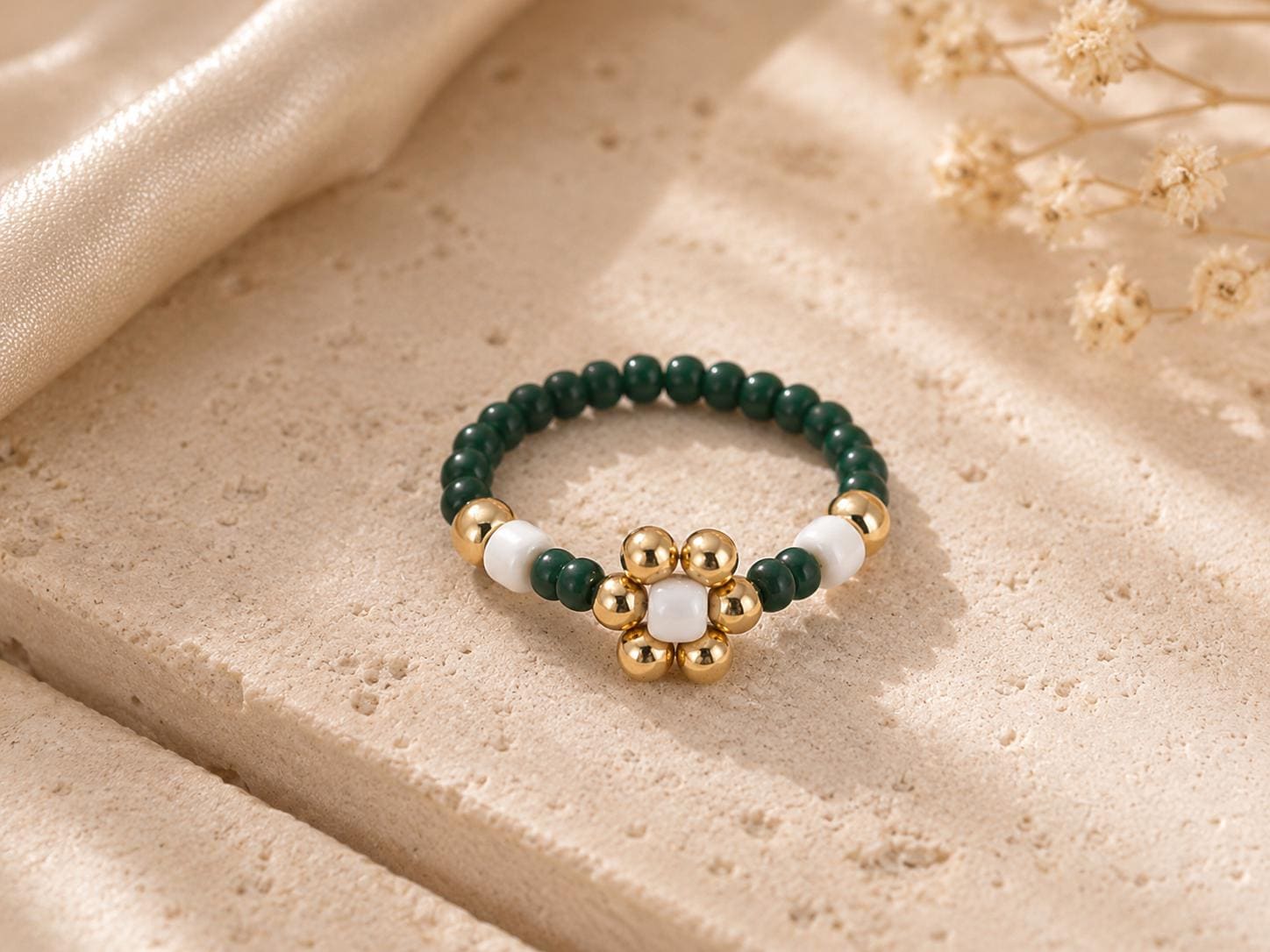 Dark Green Beaded Flower Ring, Miyuki Seed Bead Stretch Ring, Gold-Tone Daisy product image